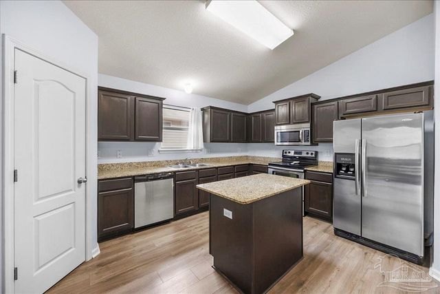 7953 Nalo Creek Loop, Pensacola, FL 32514