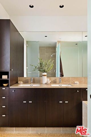 6250 Hollywood Boulevard 7G, Los Angeles, CA 90028