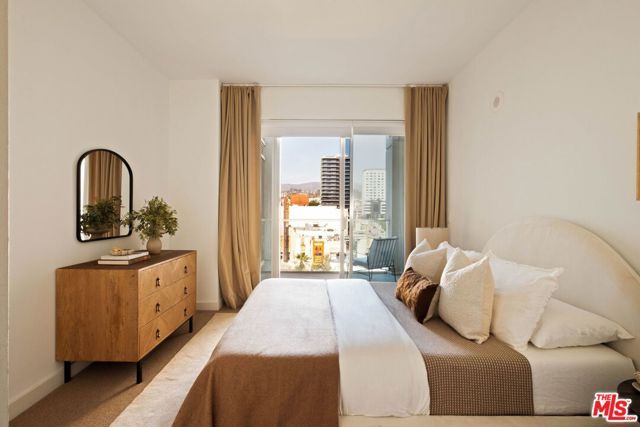 6250 Hollywood Boulevard 7G, Los Angeles, CA 90028