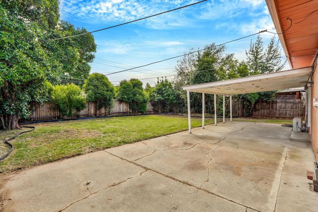 7621 23rd St, Sacramento, CA 95832