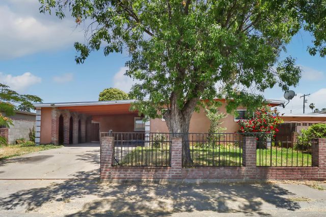 7621 23rd St, Sacramento, CA 95832