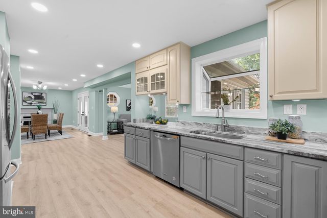 10429 HEADLY CT, Fairfax, VA 22032