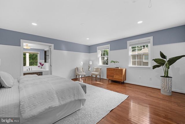 10429 HEADLY CT, Fairfax, VA 22032