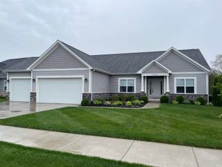 5270 Gainsboro Drive, West Lafayette, IN 47906
