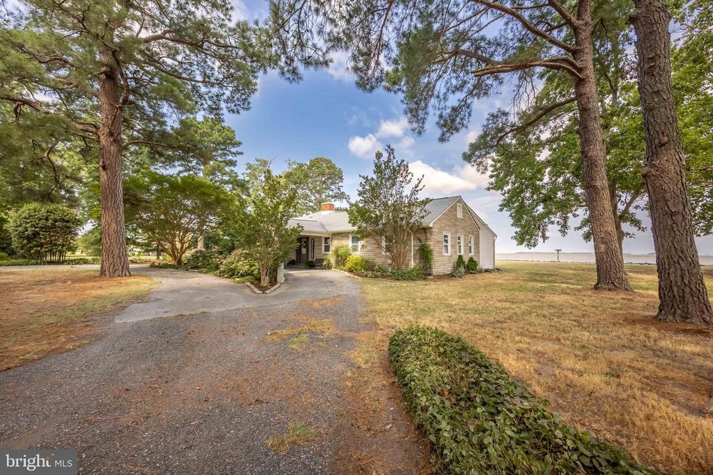 3998 OYSTER SHELL LN, Bivalve, MD 21814