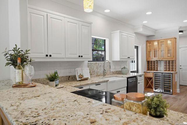 404 OGrady St, Boerne, TX 78006