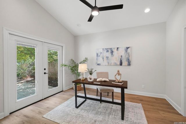 404 OGrady St, Boerne, TX 78006