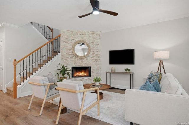 404 OGrady St, Boerne, TX 78006