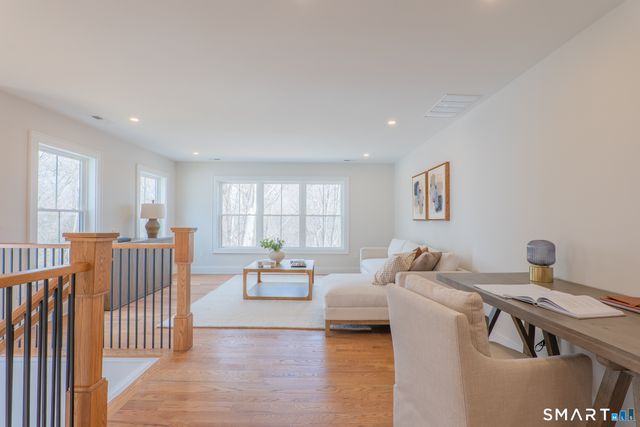 2 Brookview Heights Court, Shelton, CT 06484