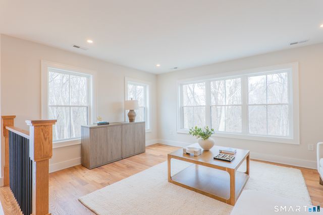 2 Brookview Heights Court, Shelton, CT 06484