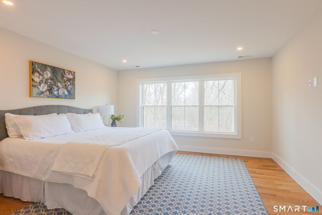 2 Brookview Heights Court, Shelton, CT 06484