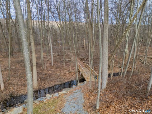 2 Brookview Heights Court, Shelton, CT 06484