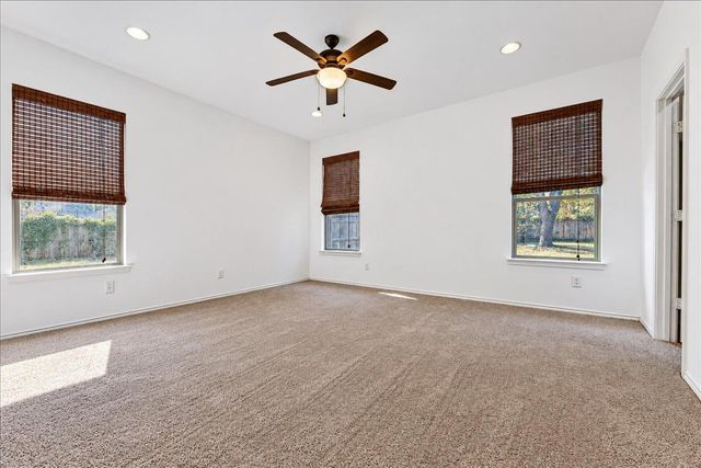 1020 Clove Hitch RD, Georgetown, TX 78633