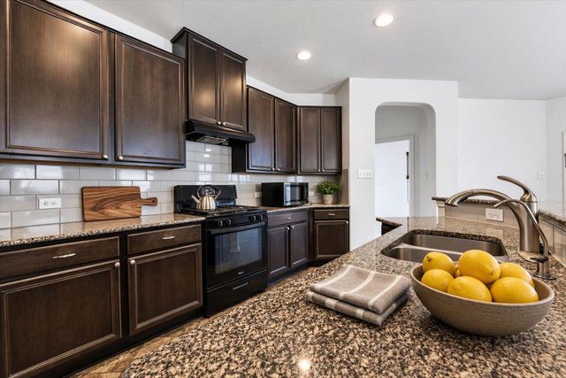 1020 Clove Hitch RD, Georgetown, TX 78633