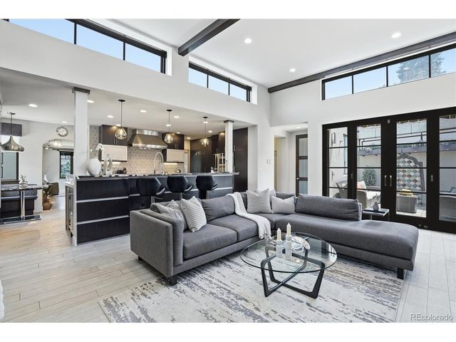 621 Kearney St, Denver, CO 80220