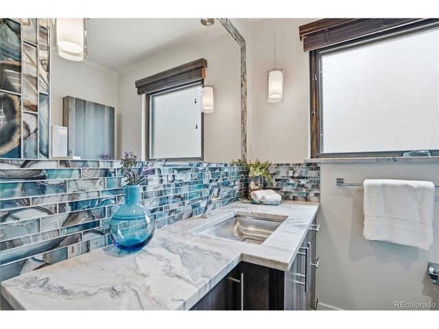 621 Kearney St, Denver, CO 80220