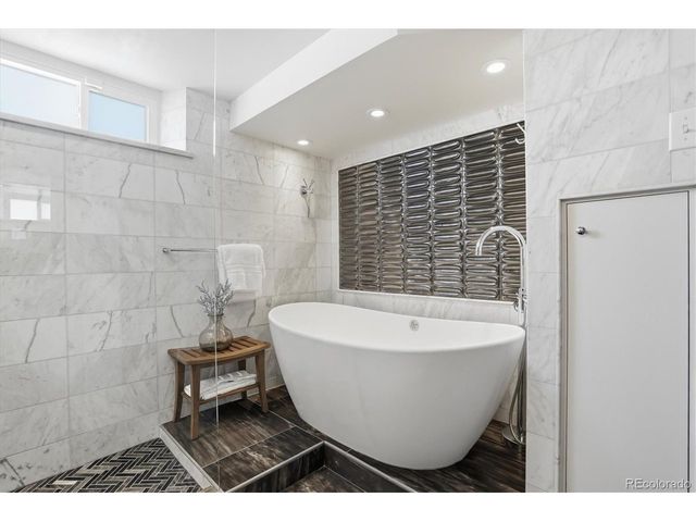 621 Kearney St, Denver, CO 80220