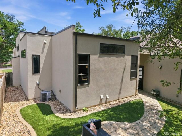 621 Kearney St, Denver, CO 80220