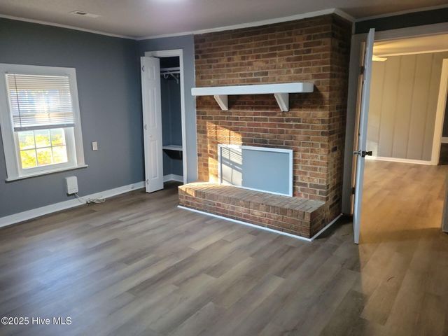 557 Circle Drive, Greenville, NC 27858