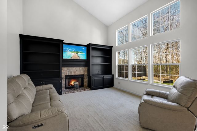 7738 Bright Leaf Circle, Indianapolis, IN 46239