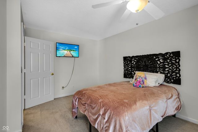 7738 Bright Leaf Circle, Indianapolis, IN 46239