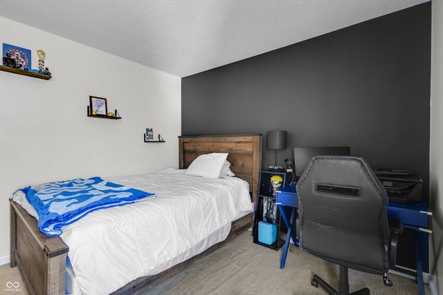 7738 Bright Leaf Circle, Indianapolis, IN 46239