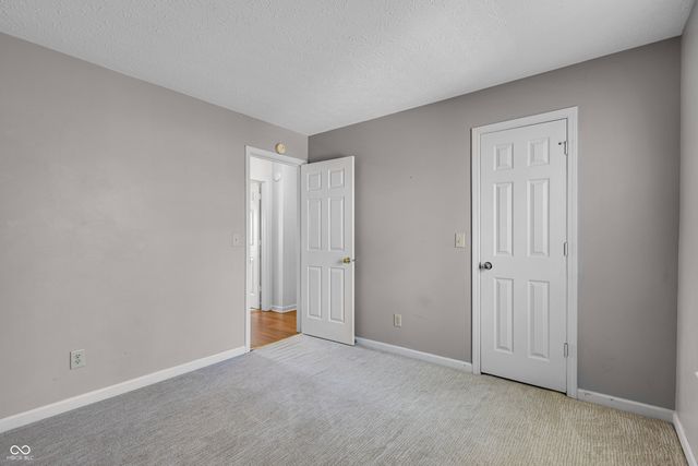 7738 Bright Leaf Circle, Indianapolis, IN 46239