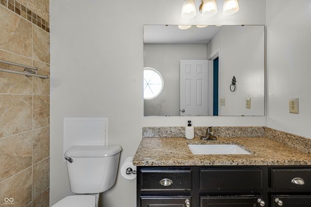 7738 Bright Leaf Circle, Indianapolis, IN 46239