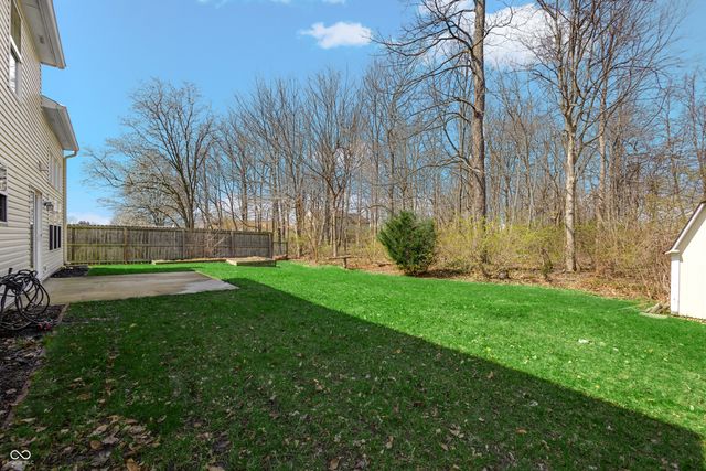 7738 Bright Leaf Circle, Indianapolis, IN 46239