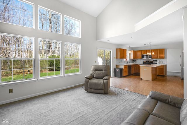 7738 Bright Leaf Circle, Indianapolis, IN 46239