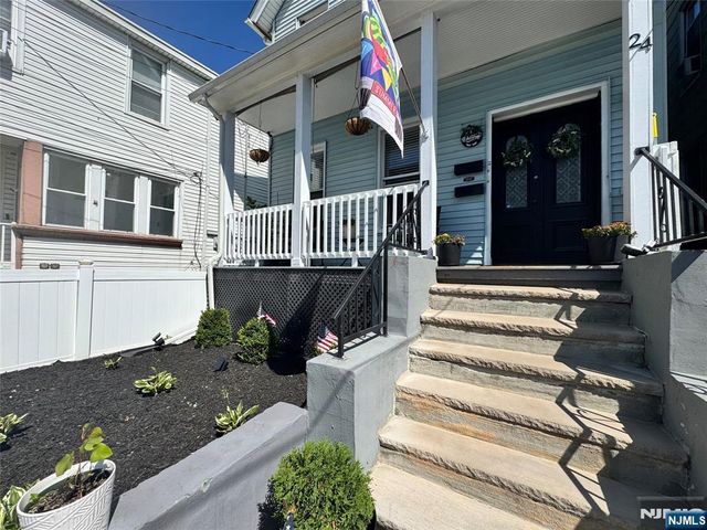 24 Pamrapo Avenue 1, Jersey City, NJ 07305