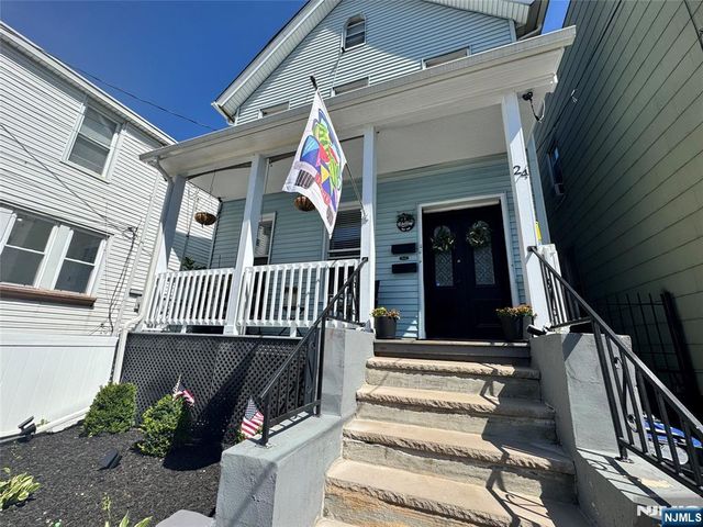 24 Pamrapo Avenue 1, Jersey City, NJ 07305