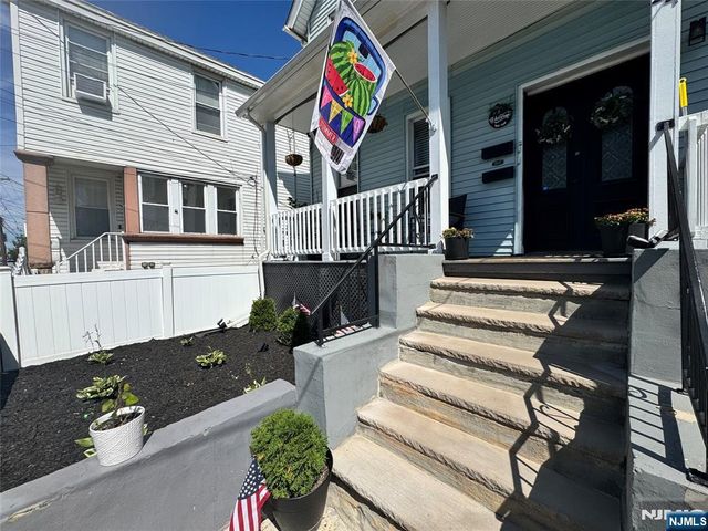 24 Pamrapo Avenue 1, Jersey City, NJ 07305