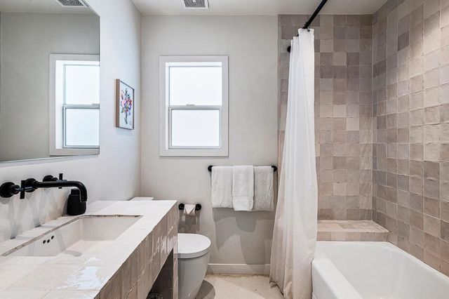 1022 E Mesquite Avenue, Palm Springs, CA 92264