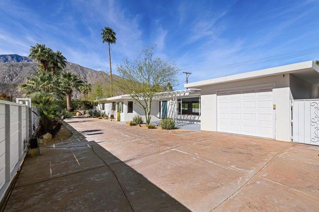 1022 E Mesquite Avenue, Palm Springs, CA 92264