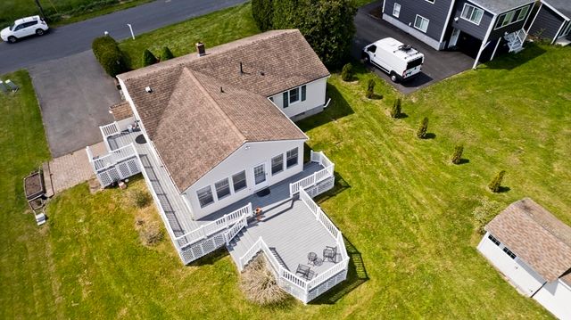 25 Ballard St, Easthampton, MA 01027