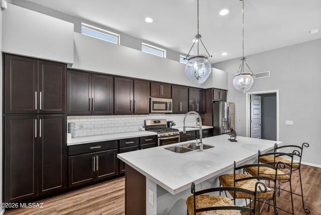 3047 N Dales Crossing Drive, Tucson, AZ 85745