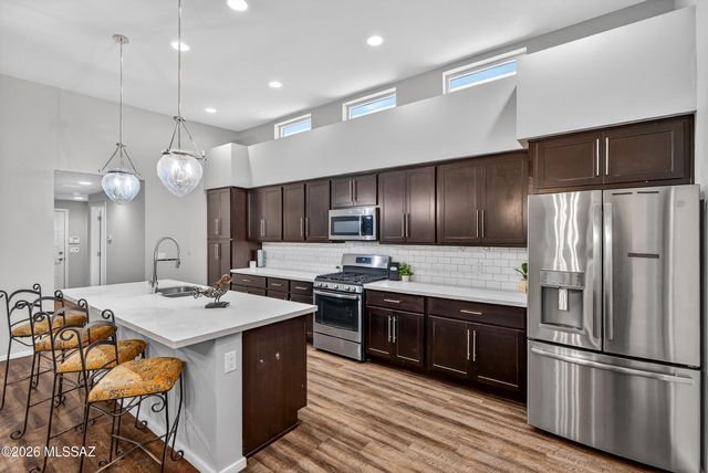 3047 N Dales Crossing Drive, Tucson, AZ 85745