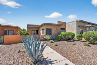 3047 N Dales Crossing Drive, Tucson, AZ 85745