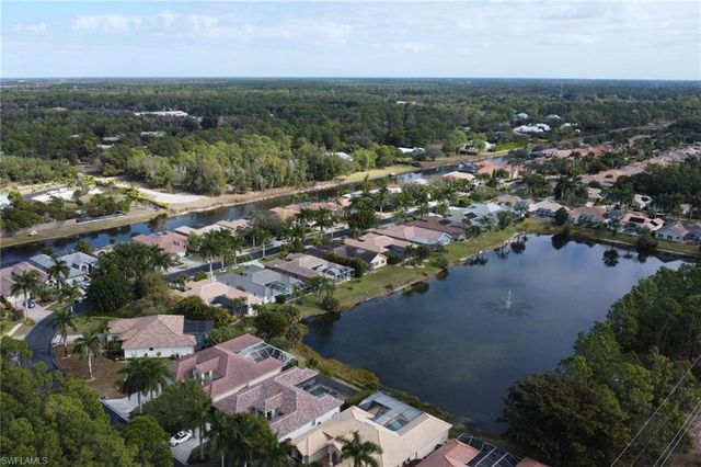 1092 Tivoli DR, Naples, FL 34104