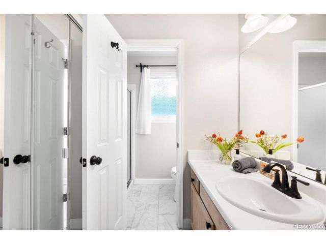 8163 S Humboldt Cir, Centennial, CO 80122