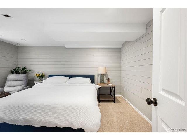 8163 S Humboldt Cir, Centennial, CO 80122