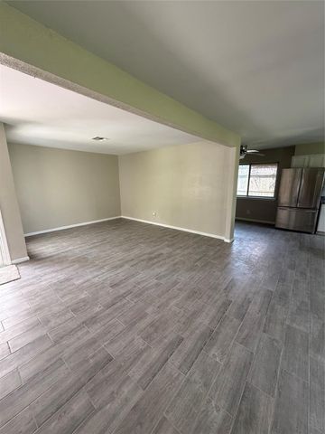 626 Shore Acres Boulevard, La Porte, TX 77571