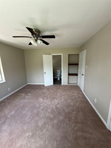 626 Shore Acres Boulevard, La Porte, TX 77571