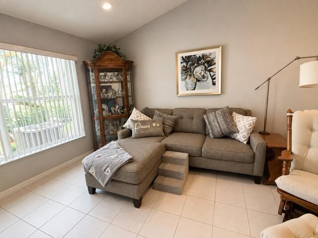 6098 Lake Hibiscus Drive, Delray Beach, FL 33484