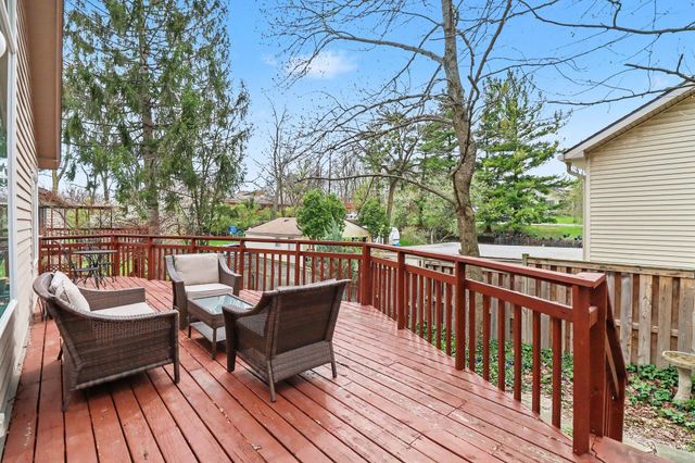 1906 Old Orchard Court, Ann Arbor, MI 48103