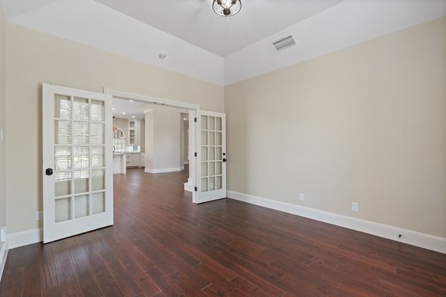 6035 Oak Hollow Drive, Burleson, TX 76028