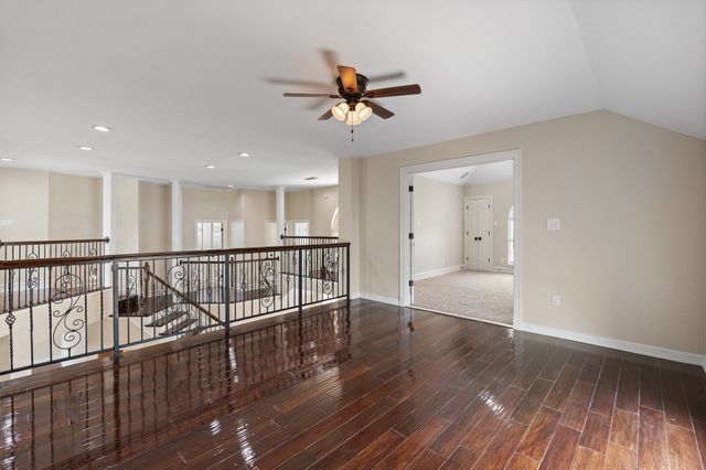 6035 Oak Hollow Drive, Burleson, TX 76028