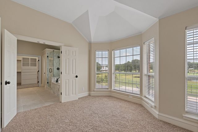 6035 Oak Hollow Drive, Burleson, TX 76028