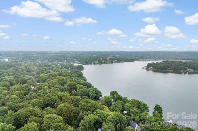 2087 Marquesas Avenue, Tega Cay, SC 29708